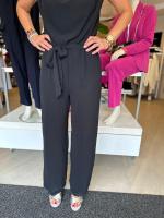 Jumpsuit_guto_2